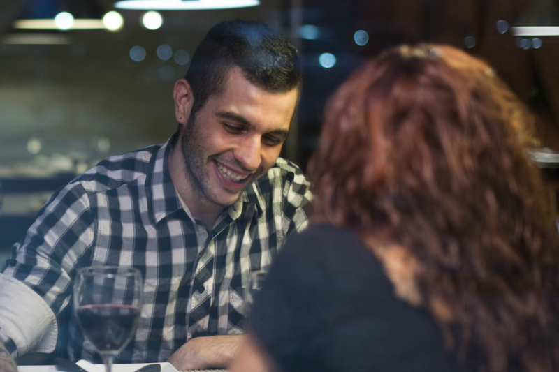 Happy Speed Dating Couple Meeting In Detroit